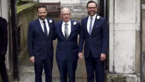 Rupert Murdoch Steps Down as Chairman of Fox Corp and News Corp, Handing Over Reins to Son Lachlan Murdoch